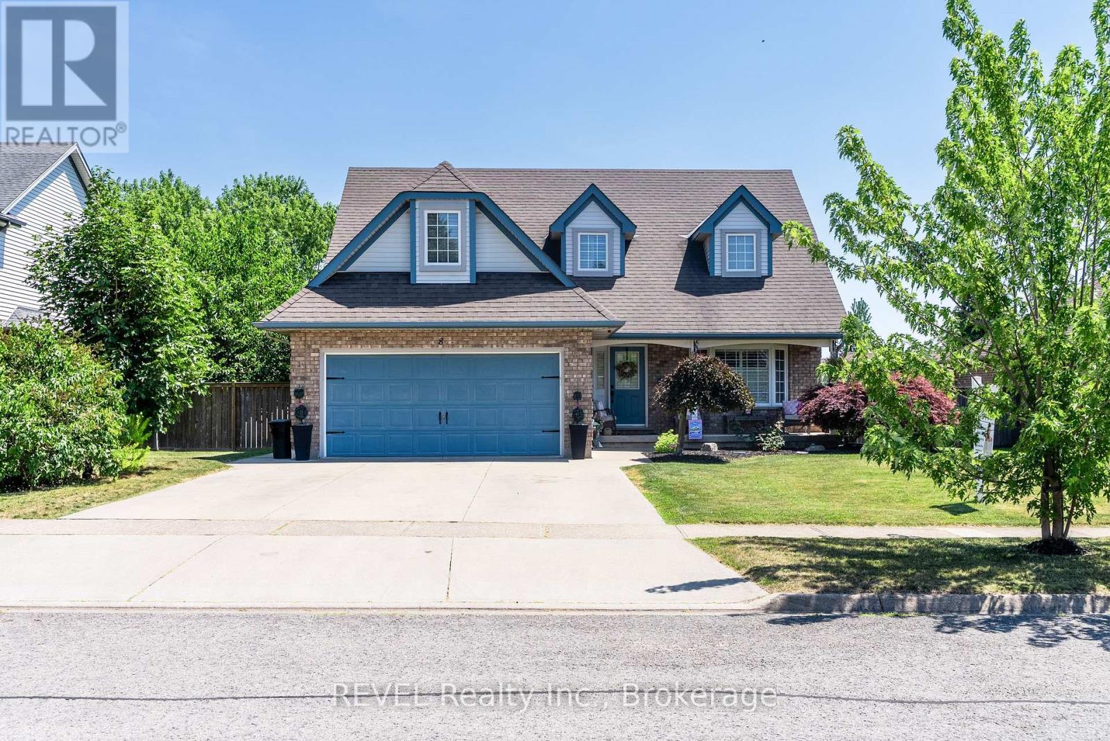 Photo 1 of 8 Virginia Street, Welland ON