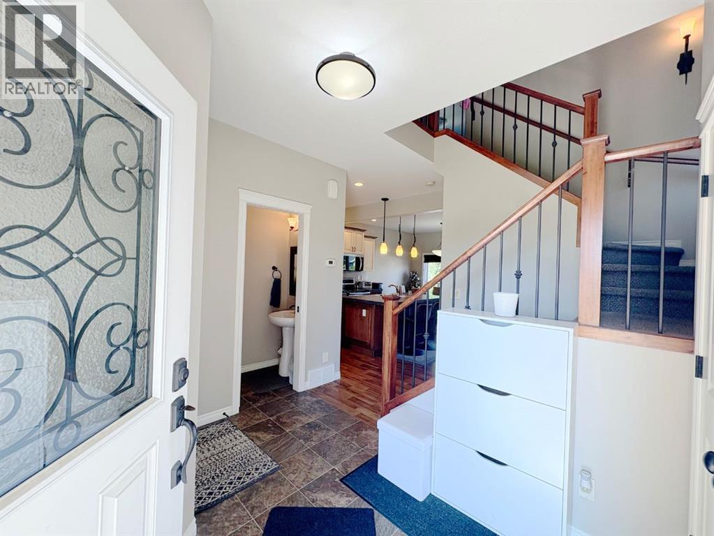 Photo 2 of 238 Viscount Drive Se, Red Deer AB