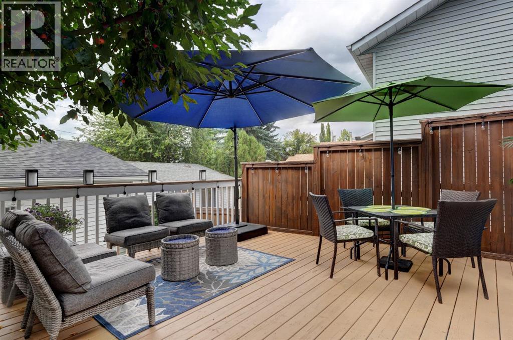 Single Family House Bi-level for Sale in  Mckinley Way SE McKenzie Lake Calgary 