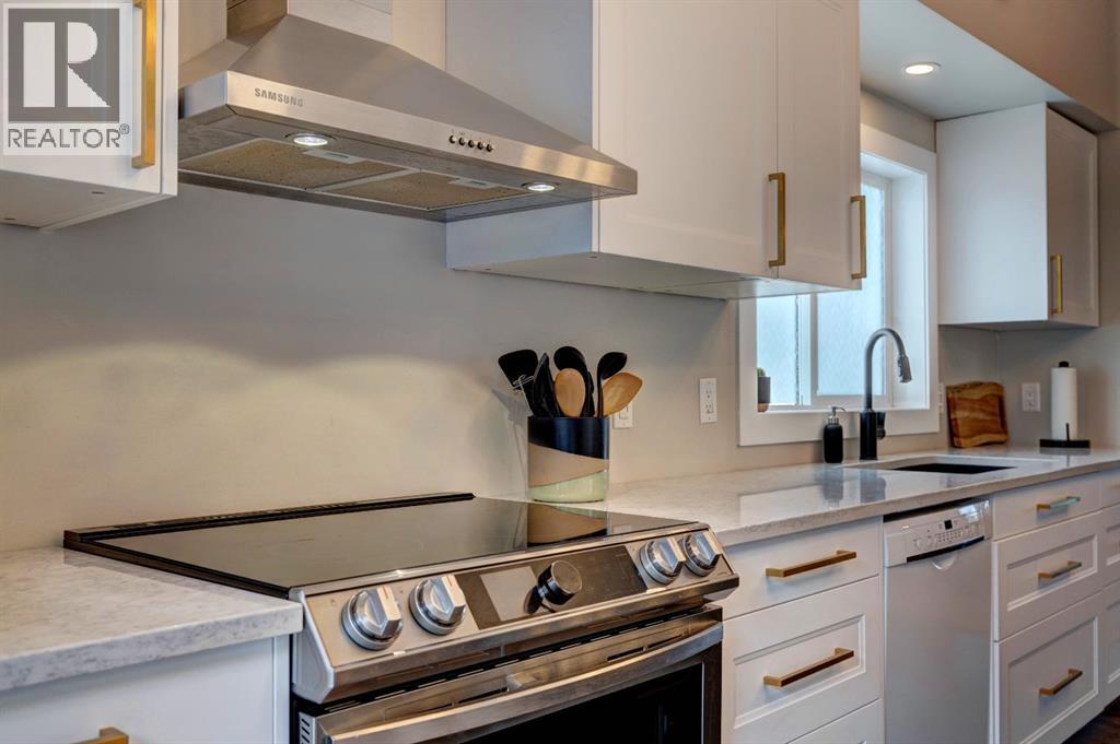 Single Family House Bi-level for Sale in  Mckinley Way SE McKenzie Lake Calgary 
