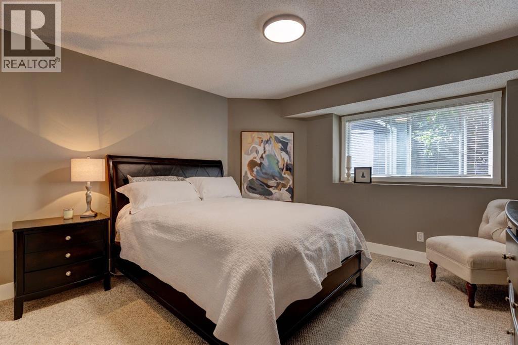 Single Family House Bi-level for Sale in  Mckinley Way SE McKenzie Lake Calgary 