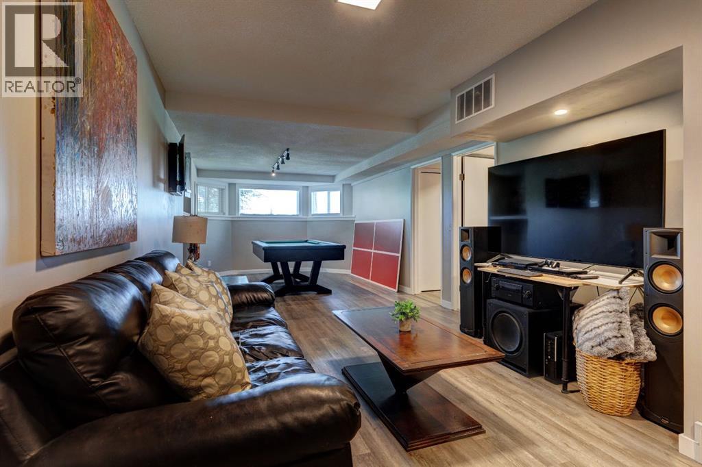 Single Family House Bi-level for Sale in  Mckinley Way SE McKenzie Lake Calgary 