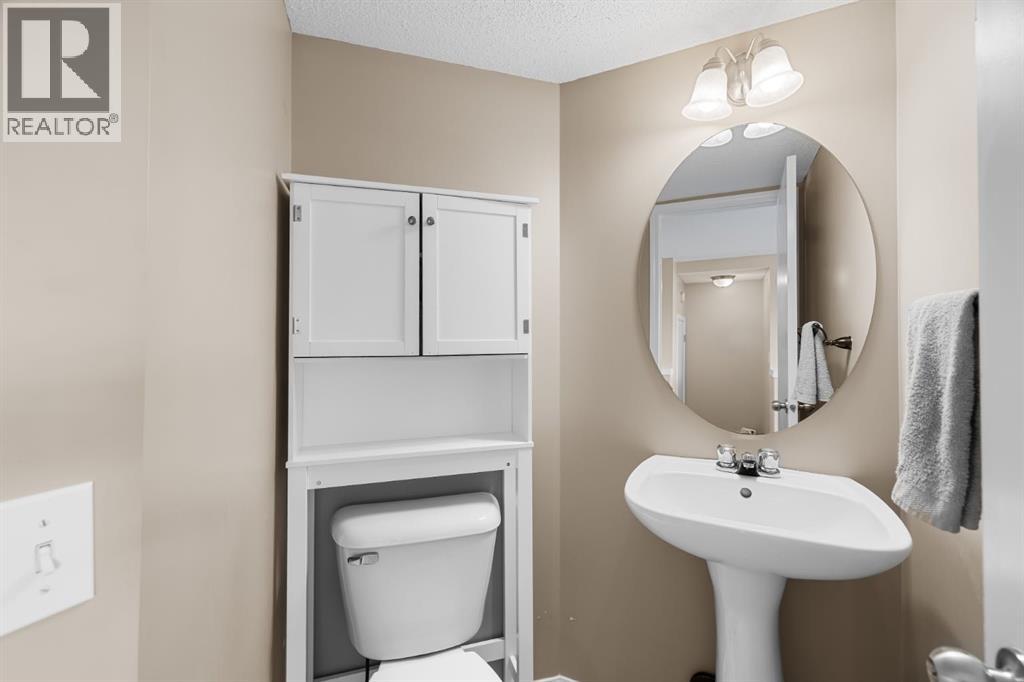 Single Family House for Sale in  Elgin View SE McKenzie Towne Calgary 