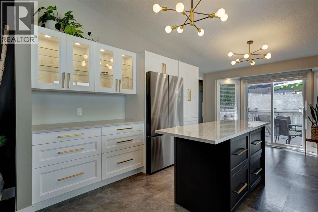 Single Family House Bi-level for Sale in  Mckinley Way SE McKenzie Lake Calgary 