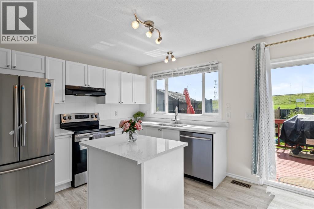 Single Family House for Sale in  Elgin View SE McKenzie Towne Calgary 