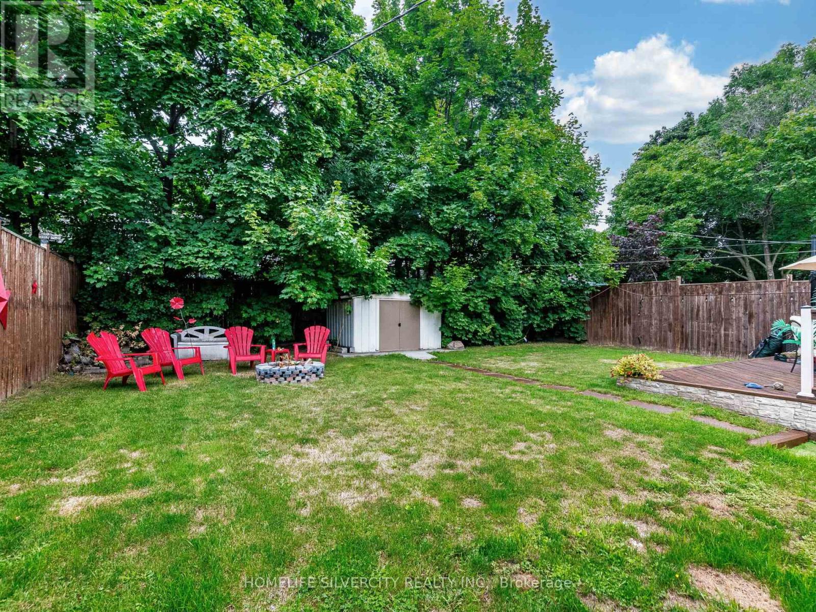 Photo 31 of 108 Brookland Drive, Brampton ON