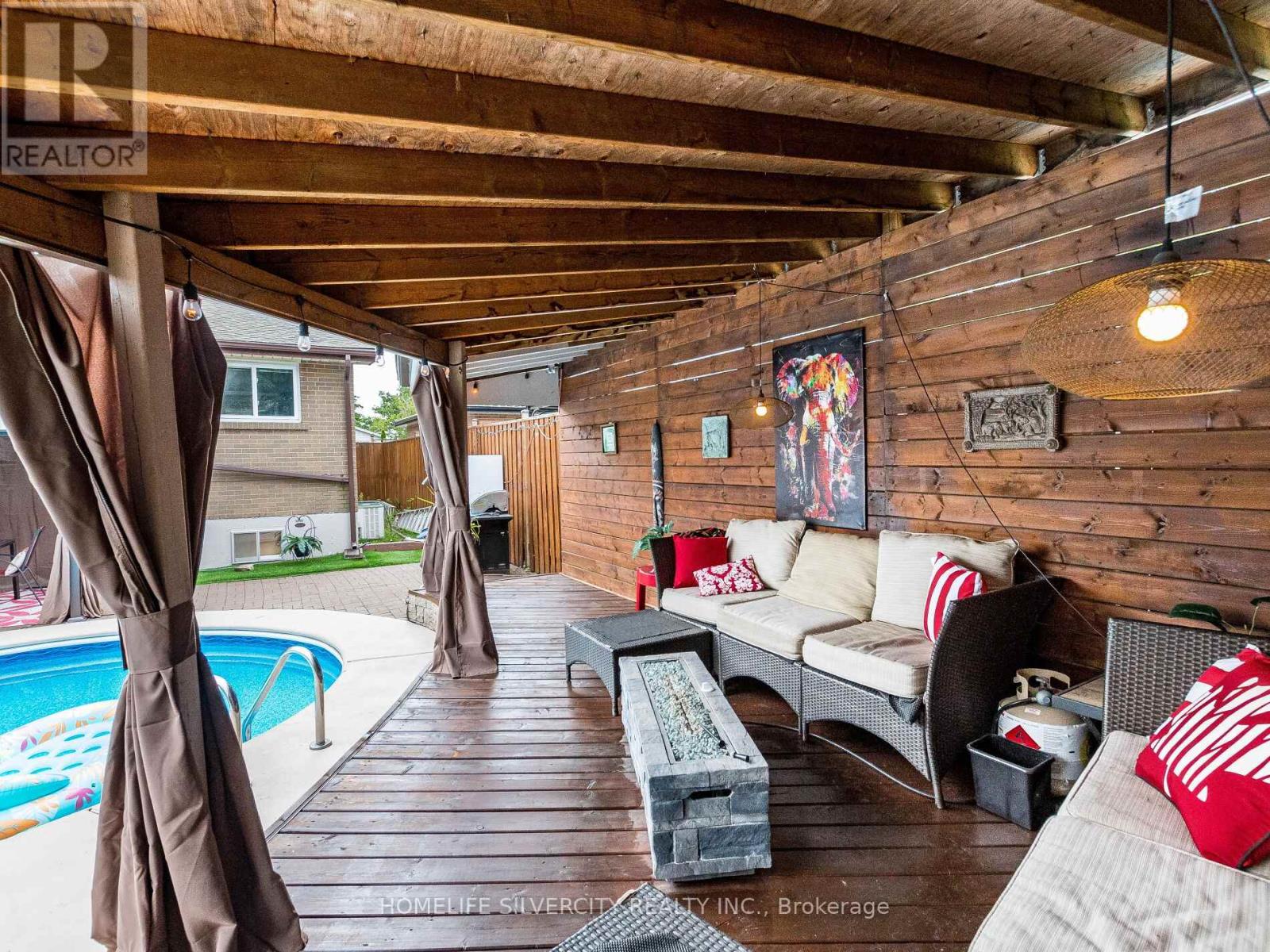 Photo 41 of 108 Brookland Drive, Brampton ON