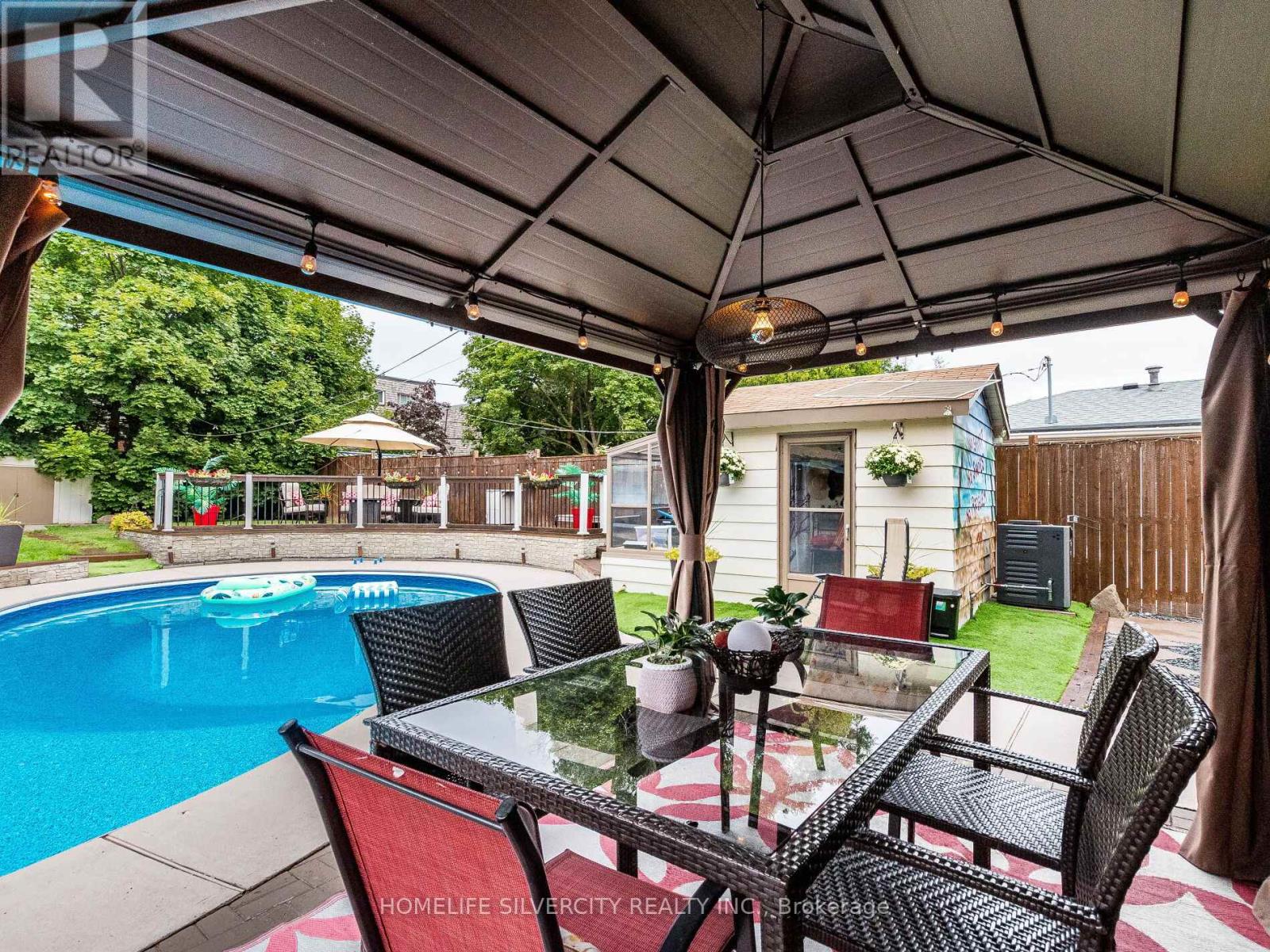 Photo 45 of 108 Brookland Drive, Brampton ON