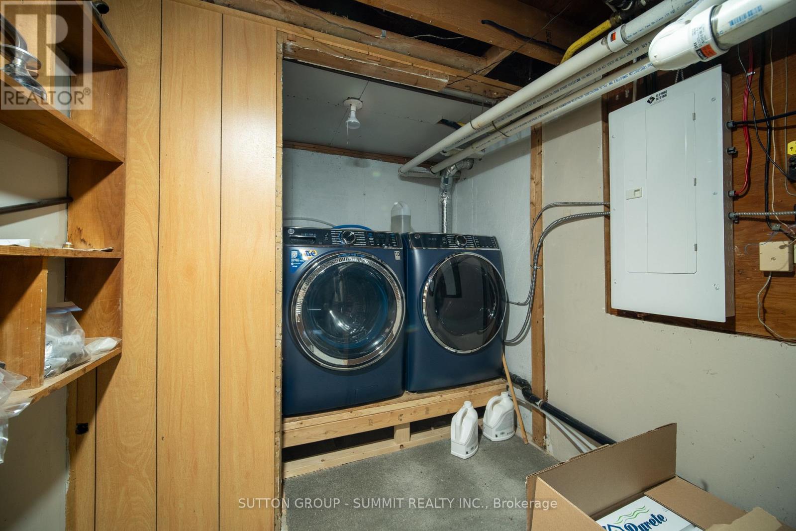 Photo 35 of 100 North Park Street, Brantford ON