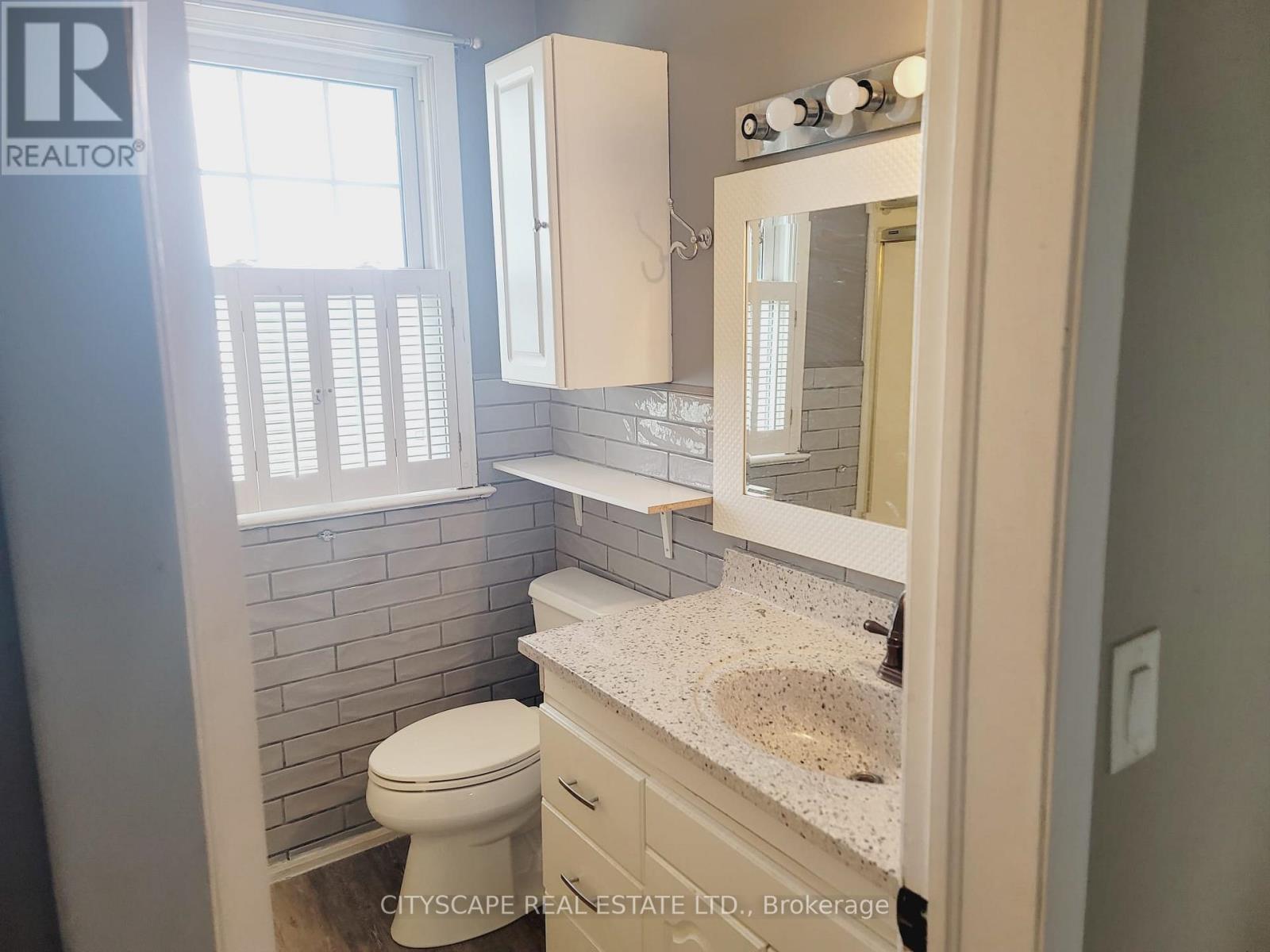 Photo 10 of 342 Sutherland Drive, Kingston ON