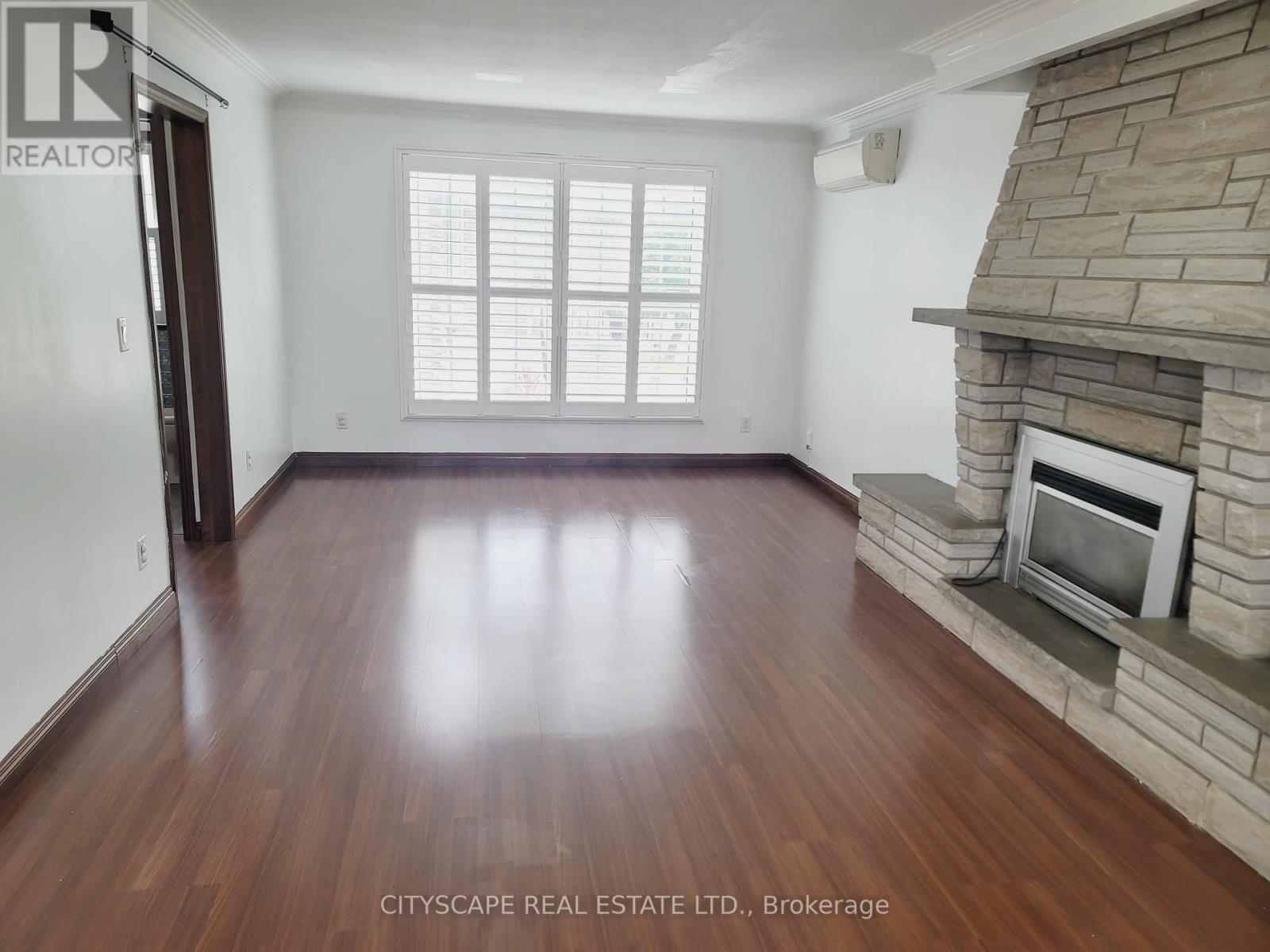Photo 8 of 342 Sutherland Drive, Kingston ON