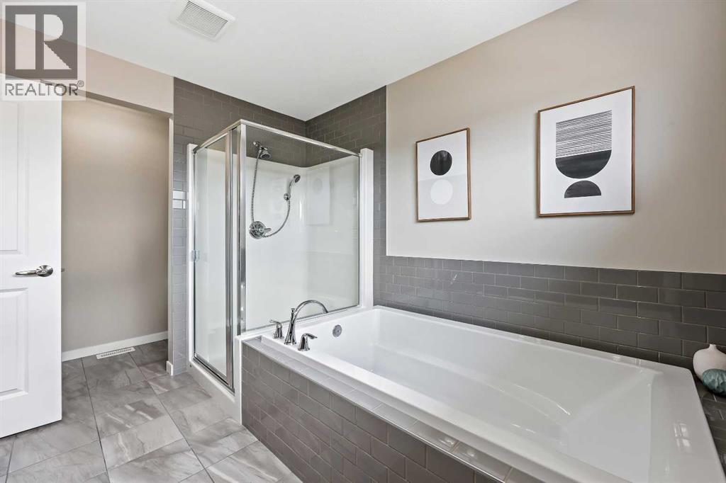 Photo 32 of 127 Fireside Crescent, Cochrane AB