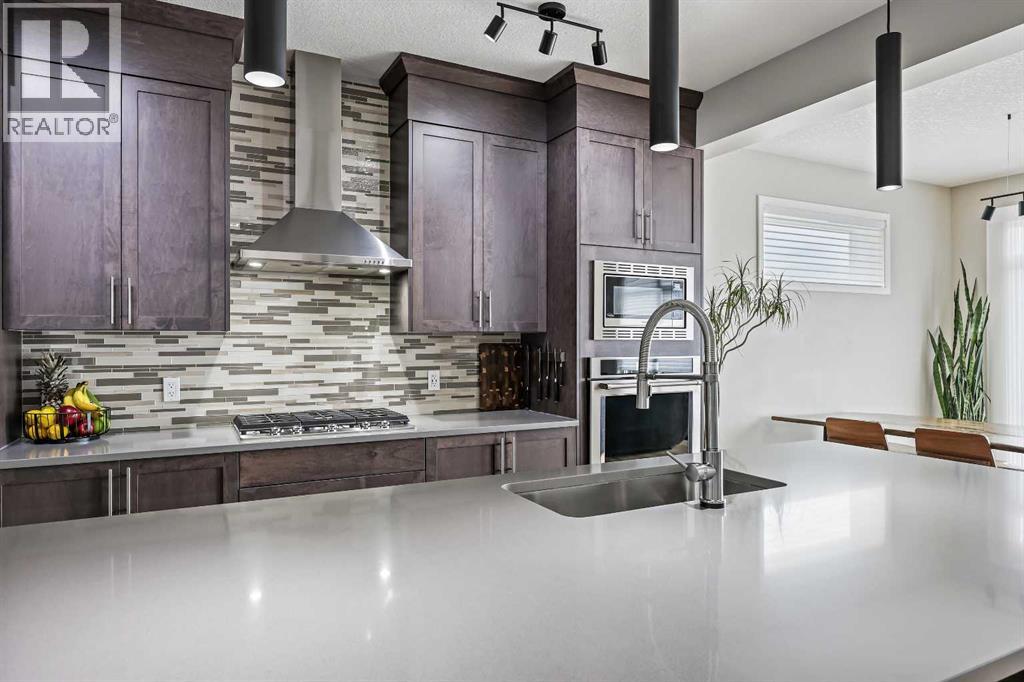 Photo 15 of 127 Fireside Crescent, Cochrane AB