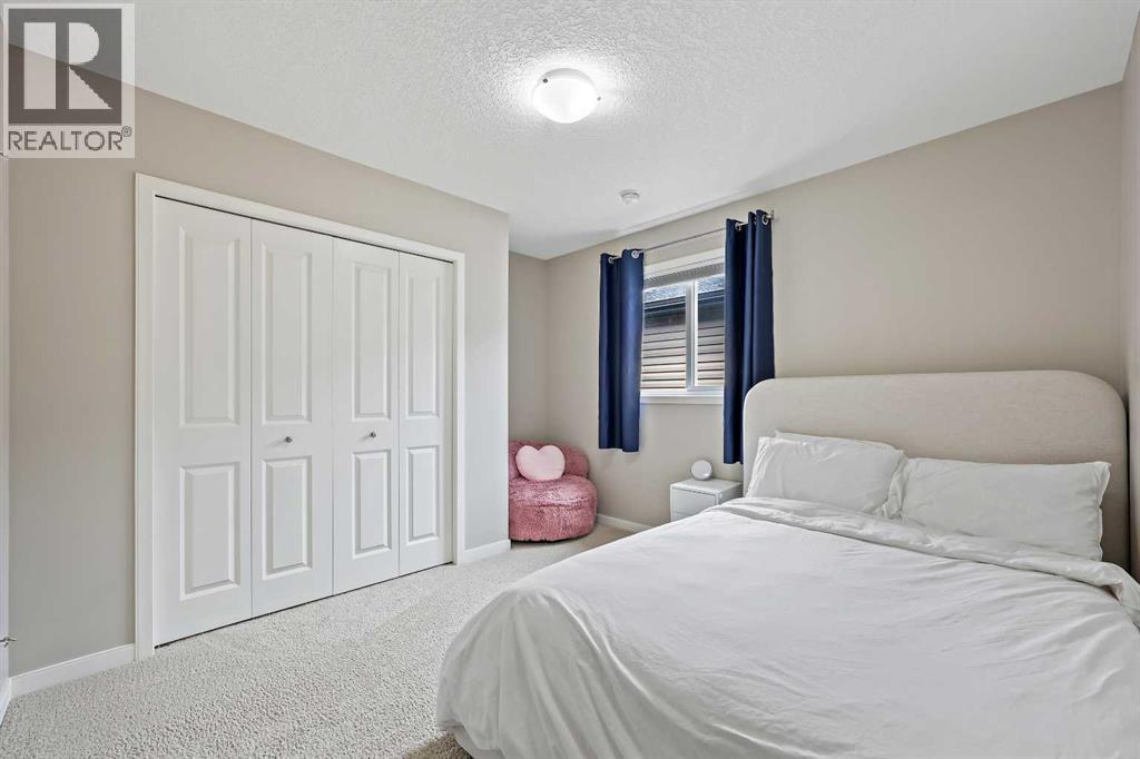 Photo 34 of 127 Fireside Crescent, Cochrane AB