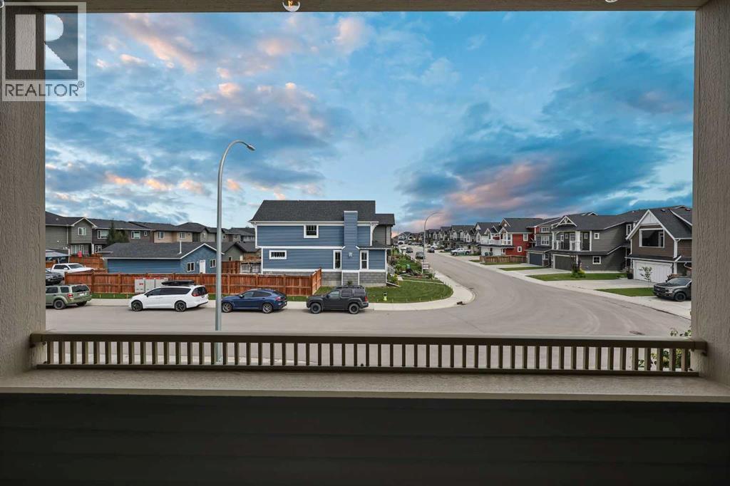 Photo 47 of 127 Fireside Crescent, Cochrane AB