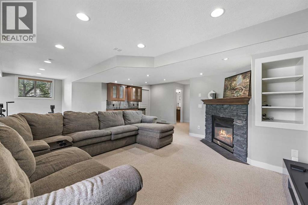Single Family House for Sale in  Elgin Estates Hill SE McKenzie Towne Calgary 