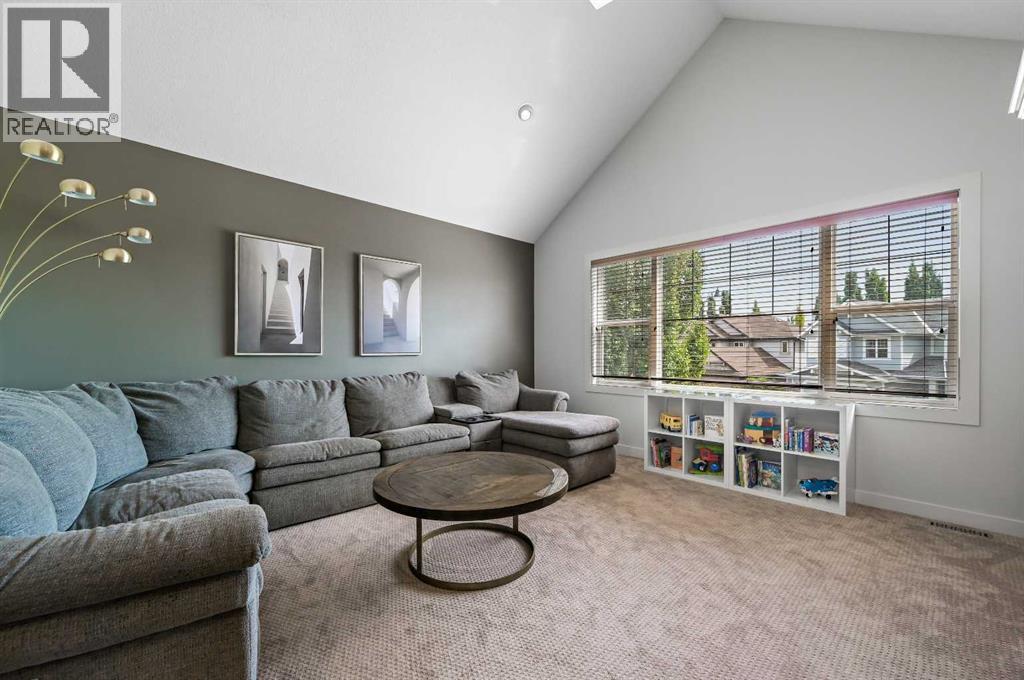 Single Family House for Sale in  Elgin Estates Hill SE McKenzie Towne Calgary 