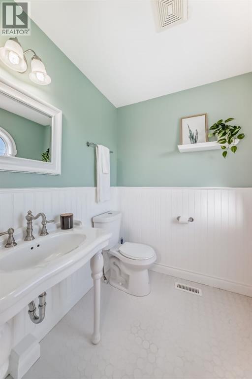 Single Family House for Sale in  Covepark Road NE Coventry Hills Calgary 
