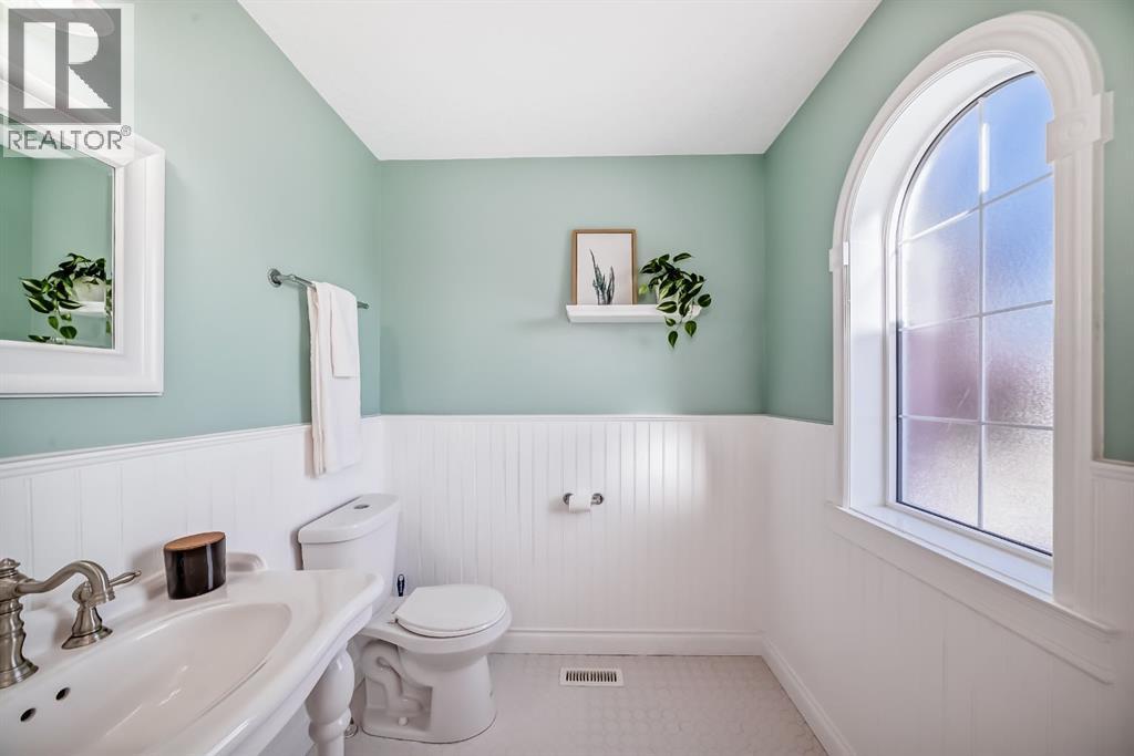 Single Family House for Sale in  Covepark Road NE Coventry Hills Calgary 
