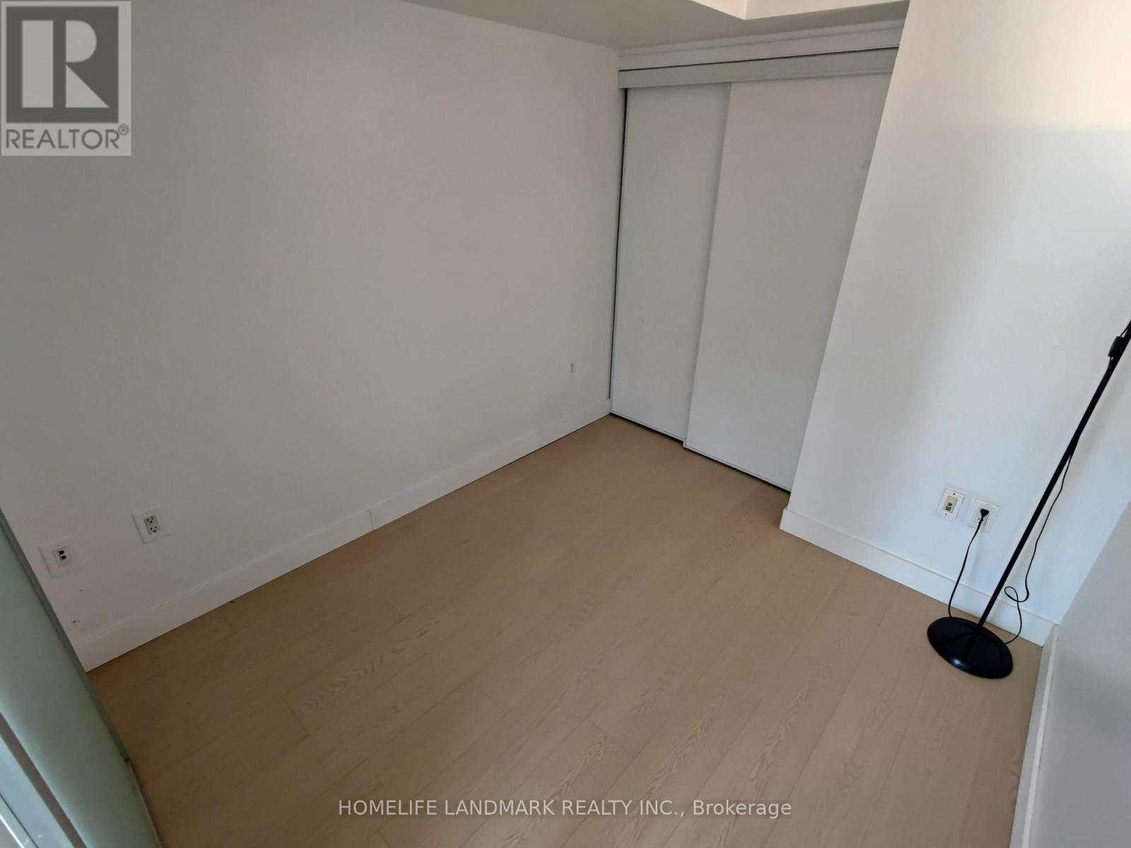 Photo 11 of 1005 8 Telegram Mews, Toronto ON