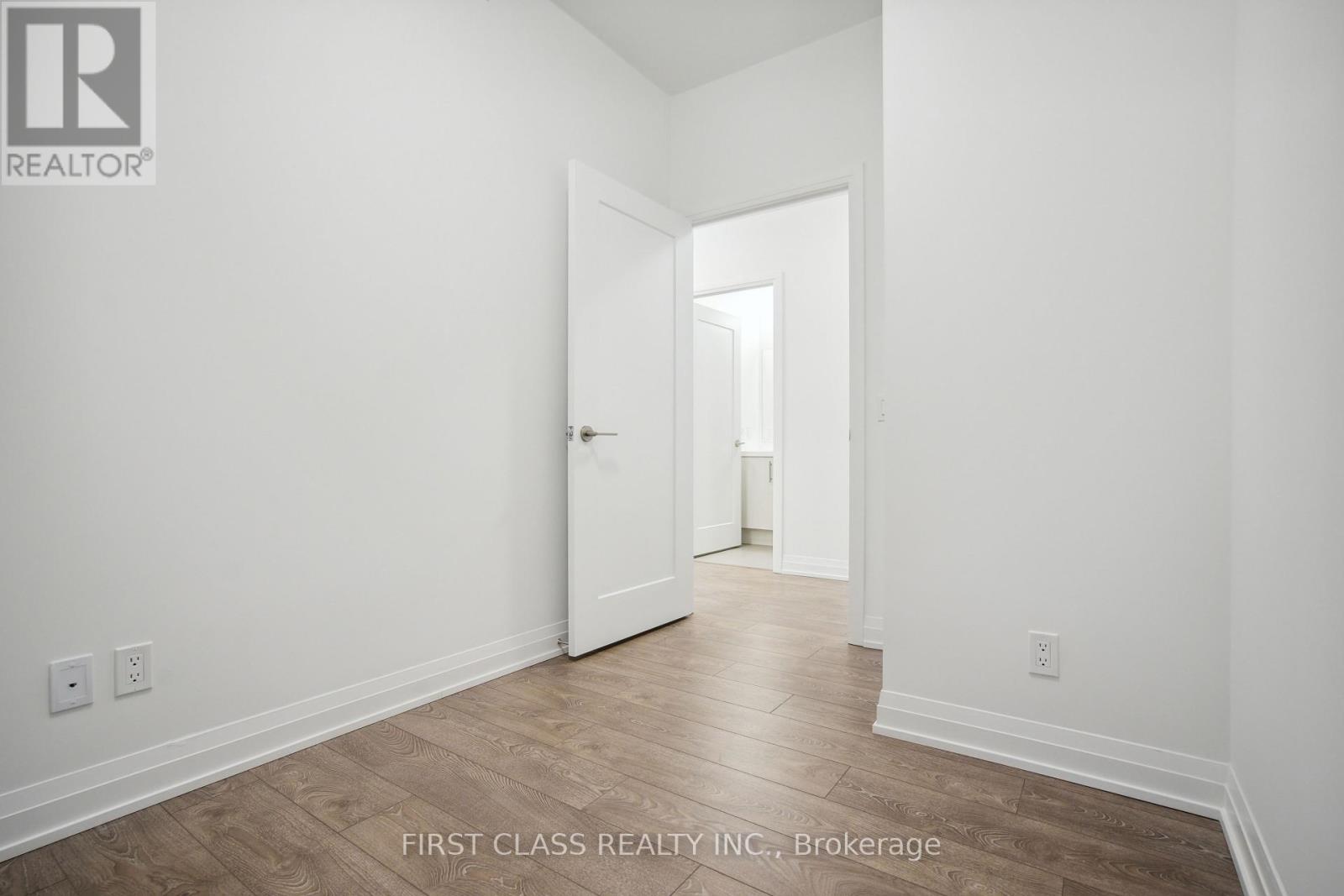 Photo 22 of 917 286 Main Street, Toronto ON