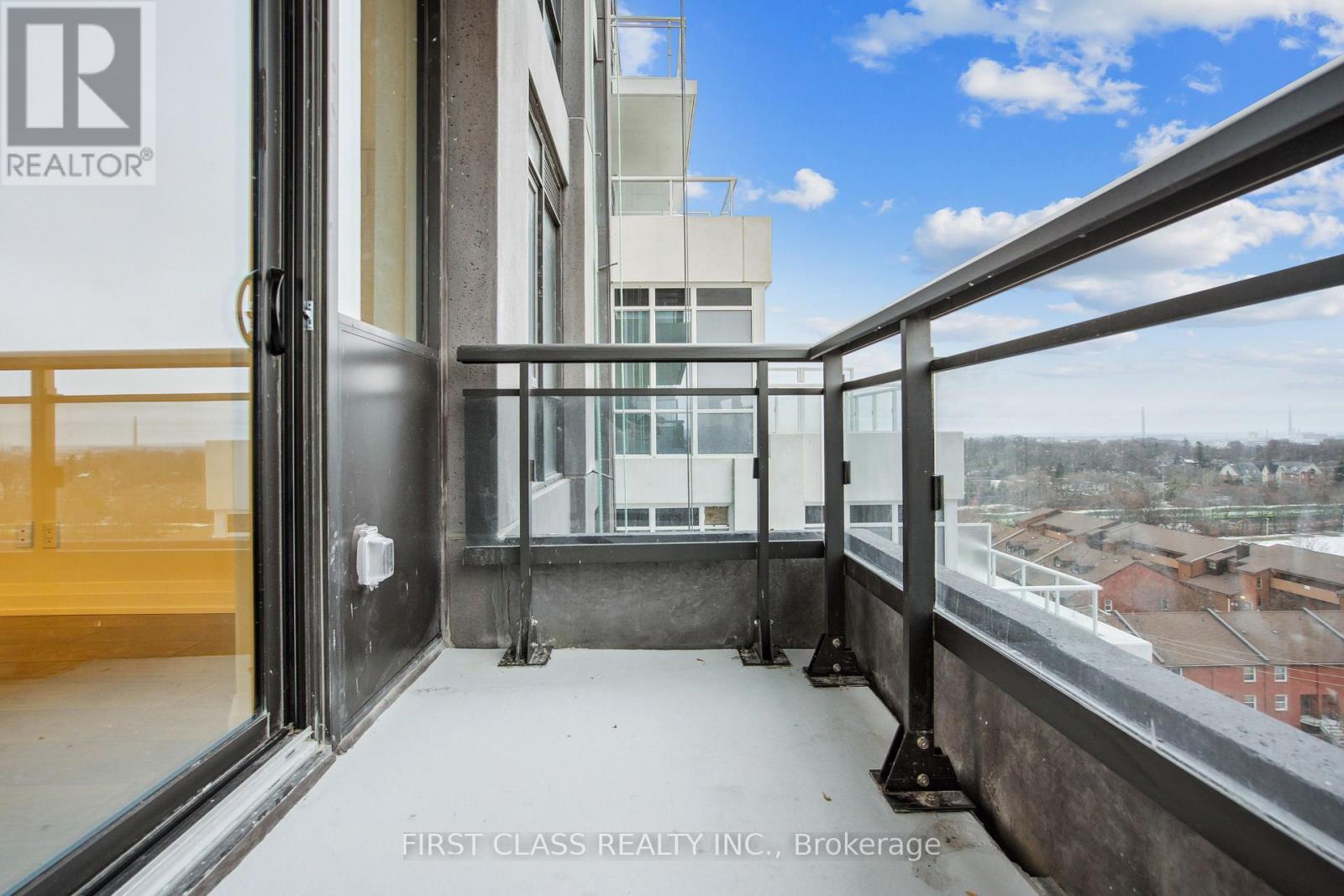 Photo 23 of 917 286 Main Street, Toronto ON