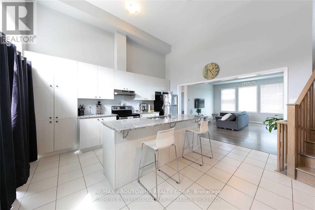 Photo 9 of 3020 Preserve Drive, Oakville ON