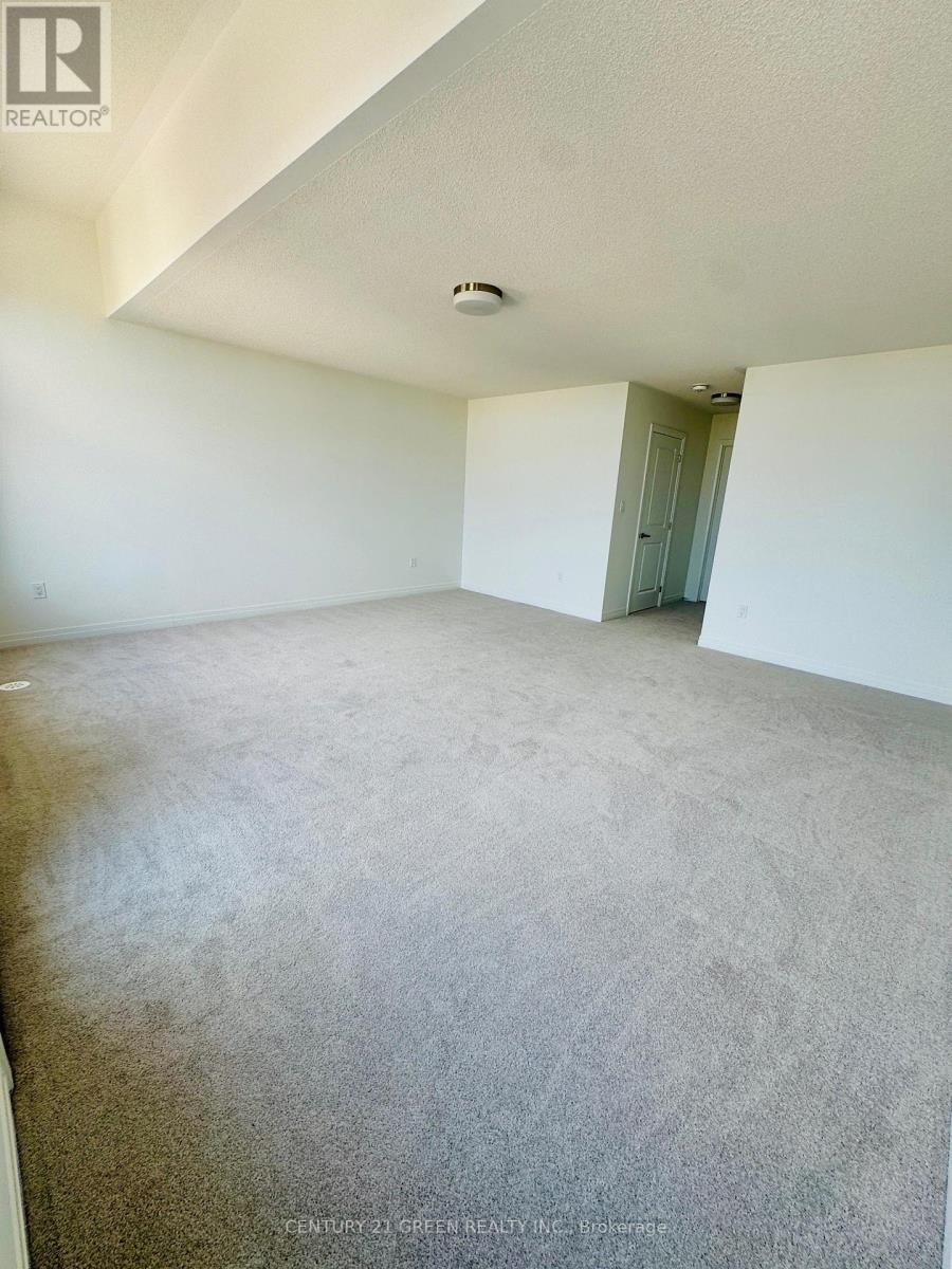Photo 18 of 16 Timber Falls Drive, Brampton ON