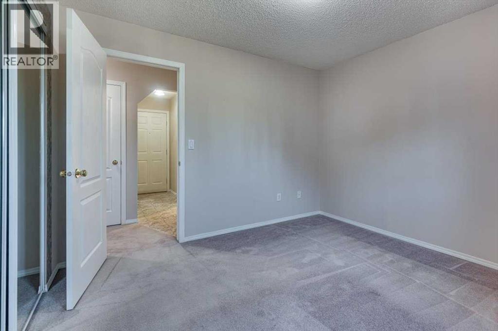 Photo 19 of 312 5330 47 Avenue, Red Deer AB
