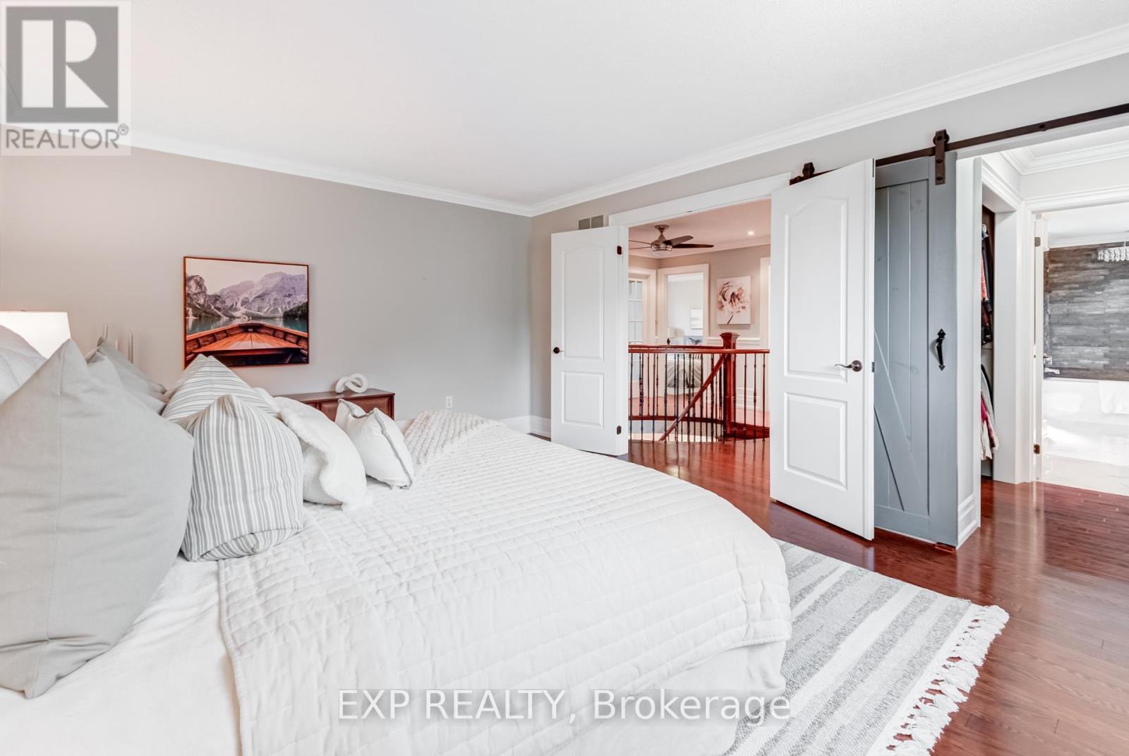 Photo 24 of 891 Leslie Valley Drive, Newmarket ON