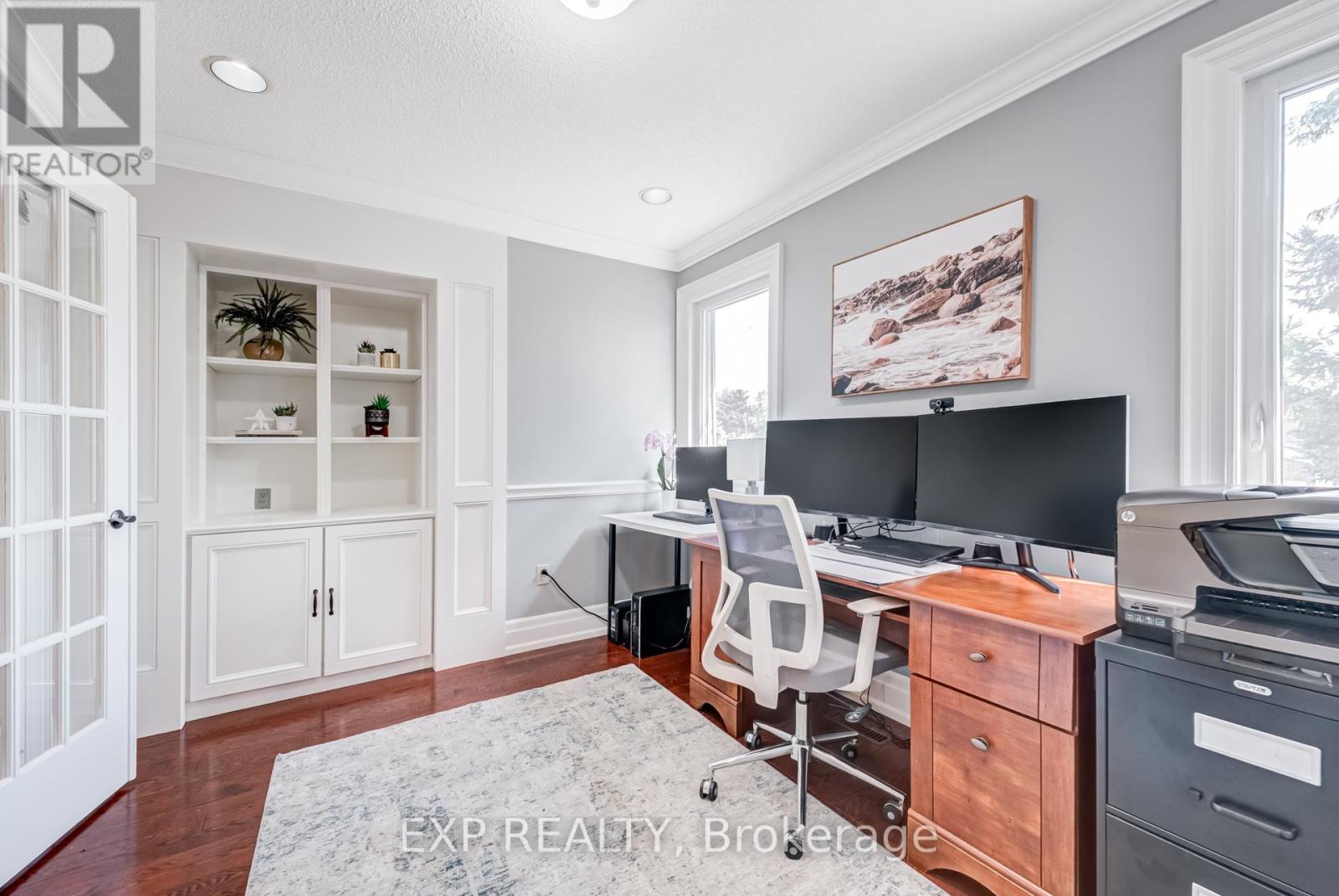 Photo 31 of 891 Leslie Valley Drive, Newmarket ON