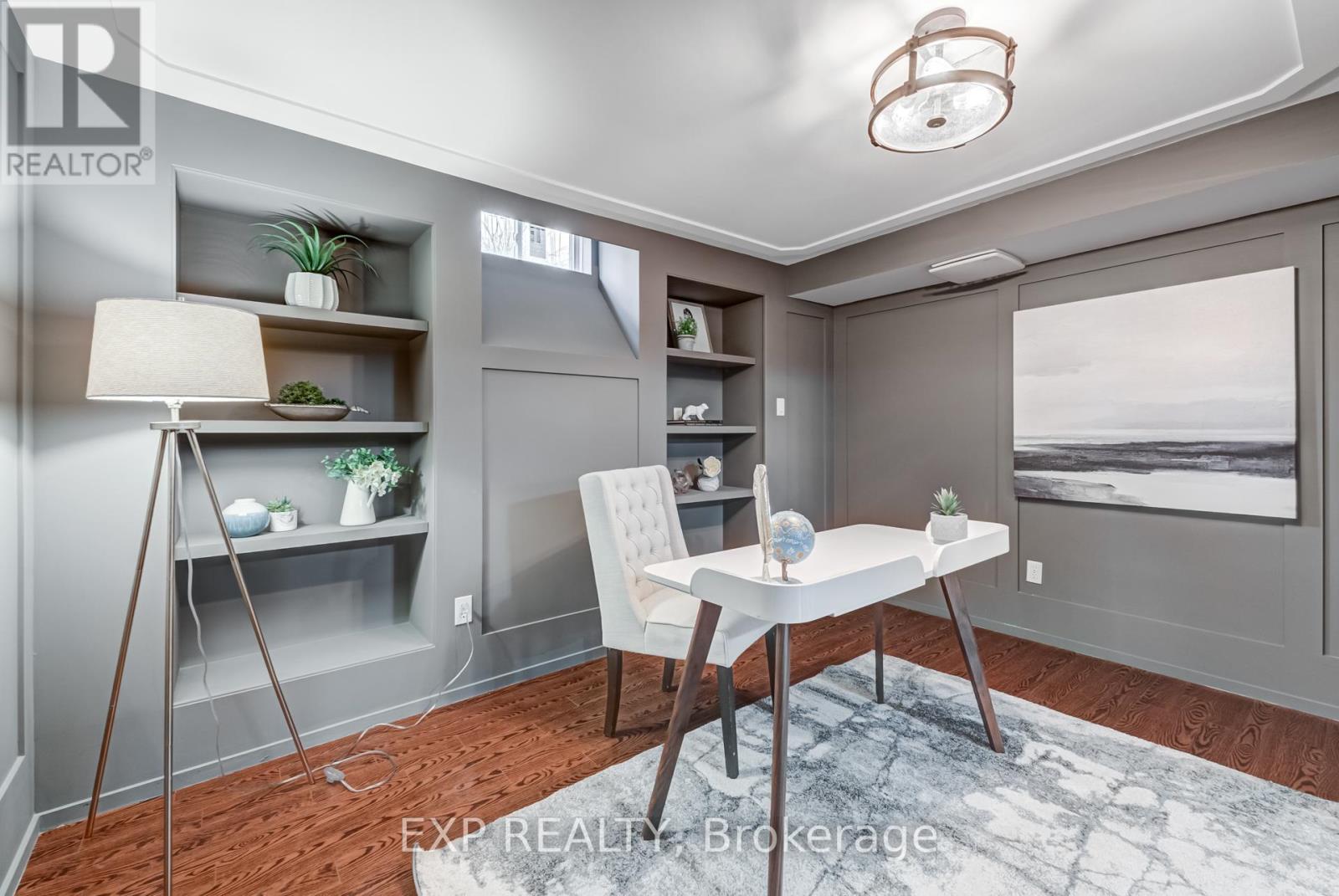 Photo 41 of 891 Leslie Valley Drive, Newmarket ON