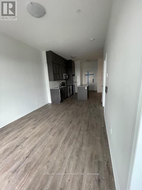 Photo 5 of 411 95 Dundas Street W, Oakville ON
