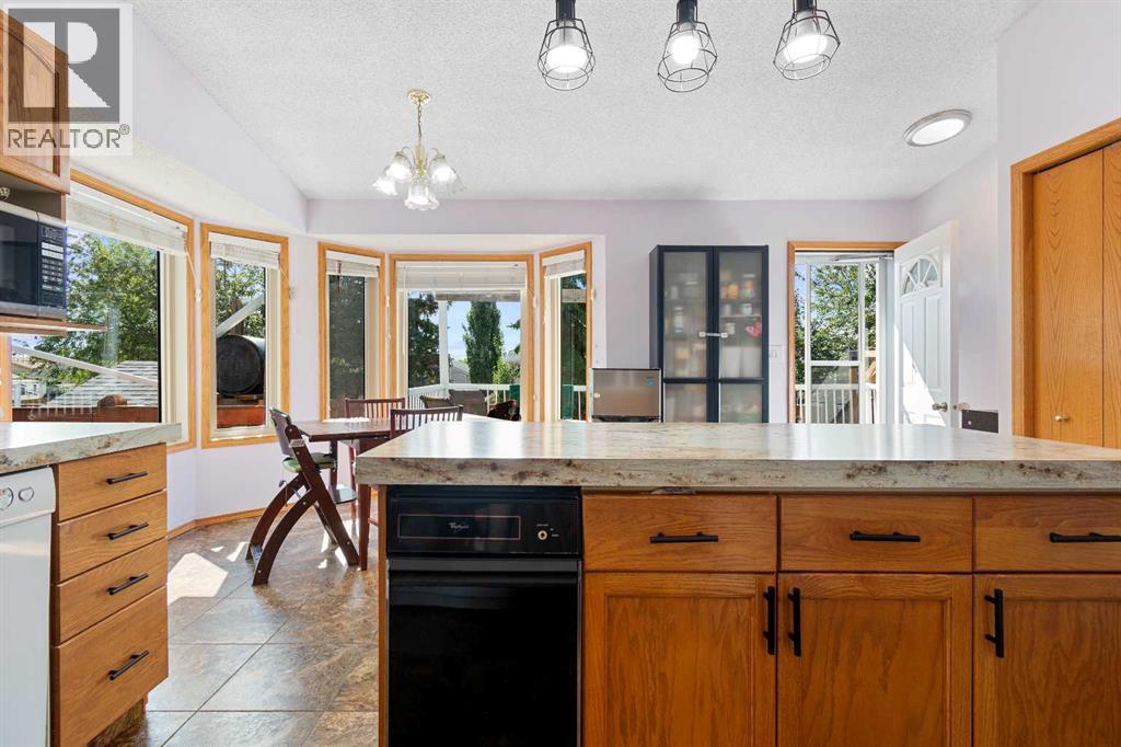 Photo 7 of 9055 106 Avenue, Grande Prairie AB