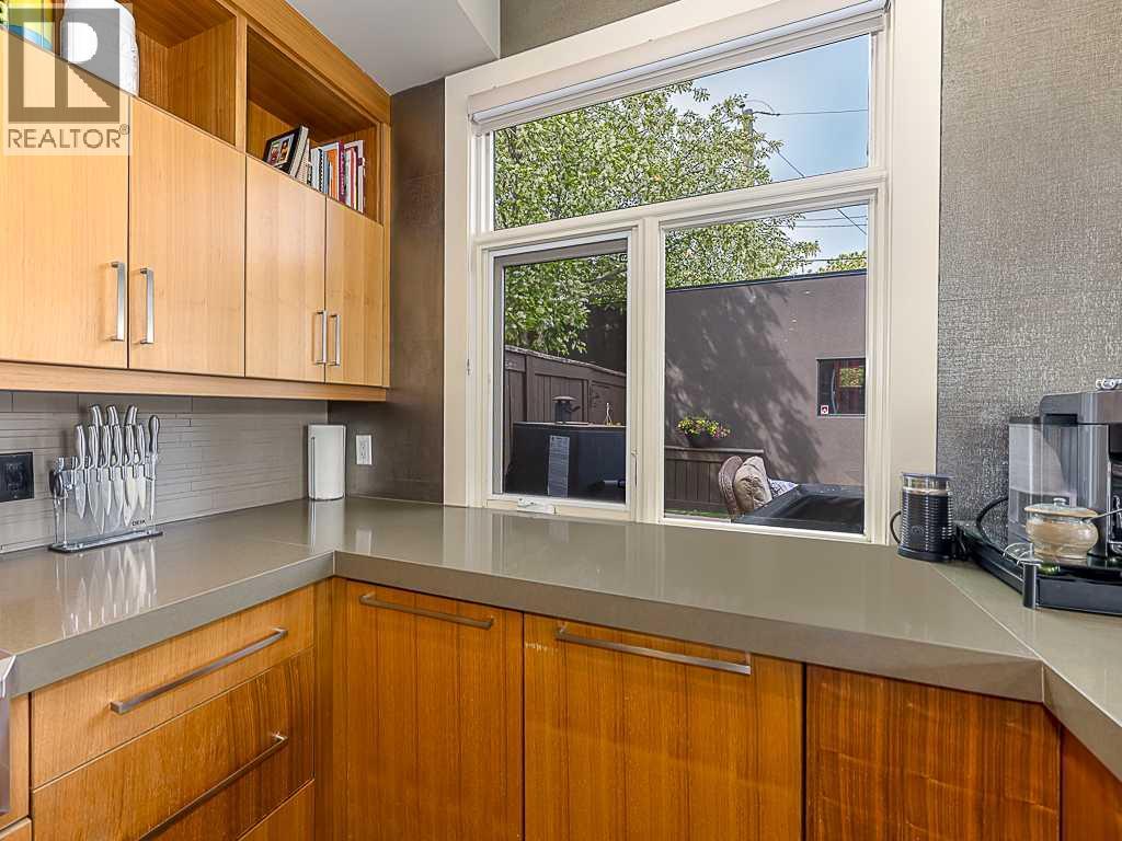 Single Family House for Sale in   Avenue SW Richmond Calgary 