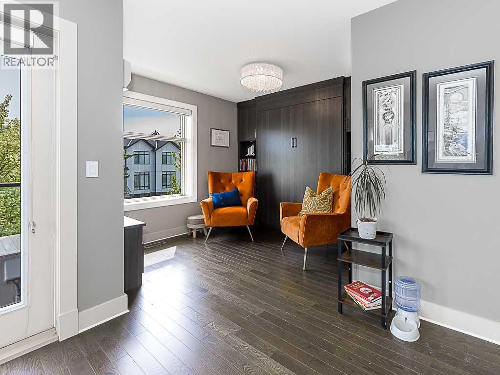 Single Family House for Sale in   Avenue SW Richmond Calgary 