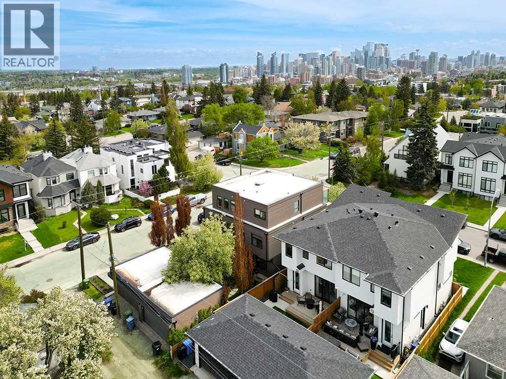 Single Family House for Sale in   Avenue SW Richmond Calgary 