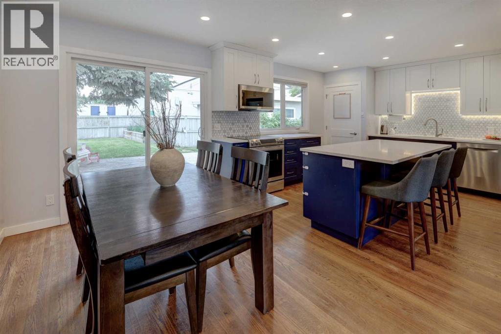Photo 11 of 3803 19 Street Nw, Calgary AB