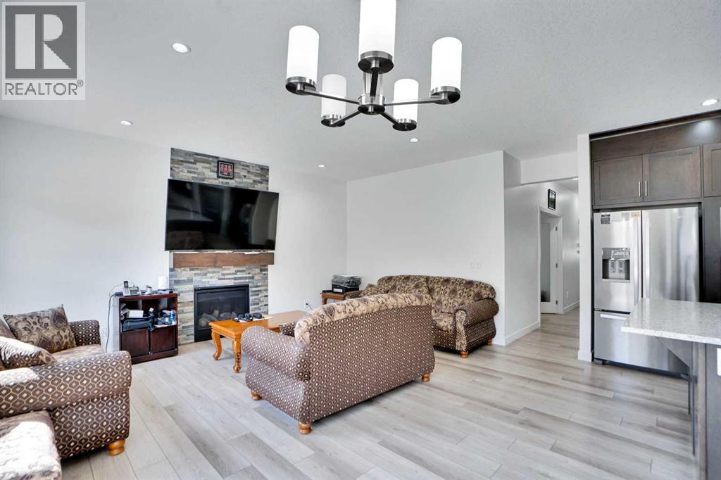 Single Family House for Sale in  Saddlestone Grove NE Saddle Ridge Calgary 