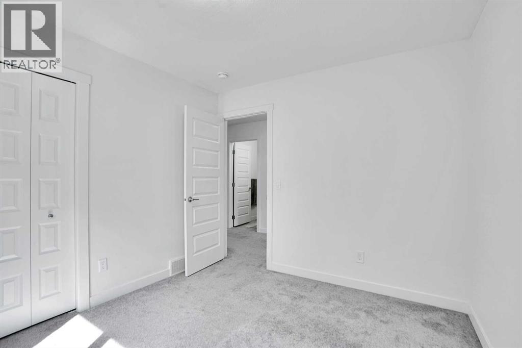 Single Family House for Sale in  Saddlestone Grove NE Saddle Ridge Calgary 