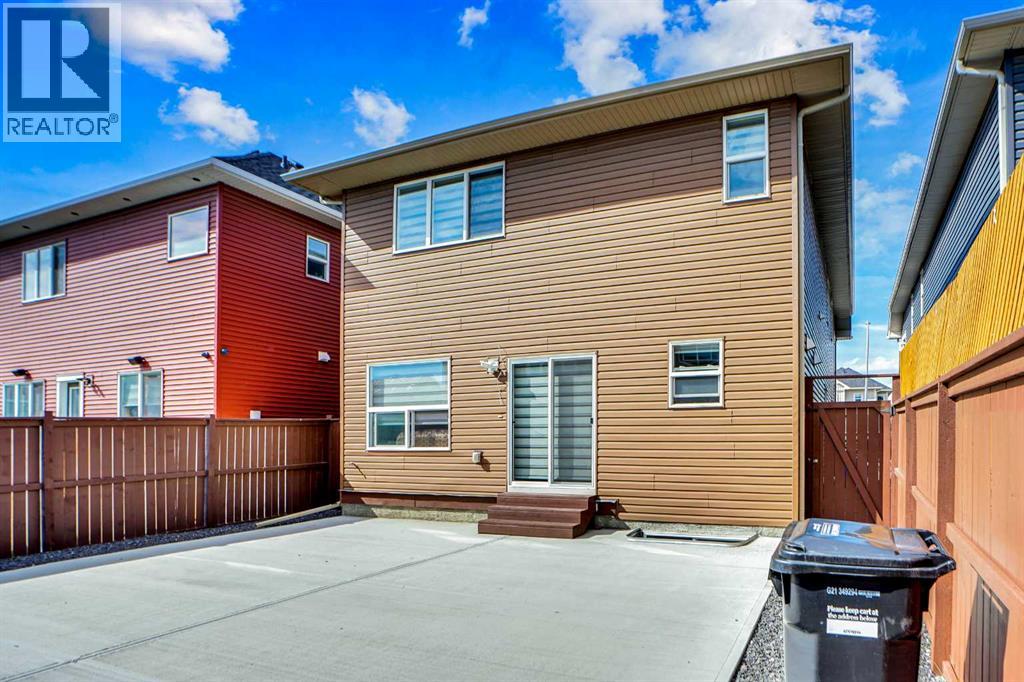Single Family House for Sale in  Saddlestone Grove NE Saddle Ridge Calgary 