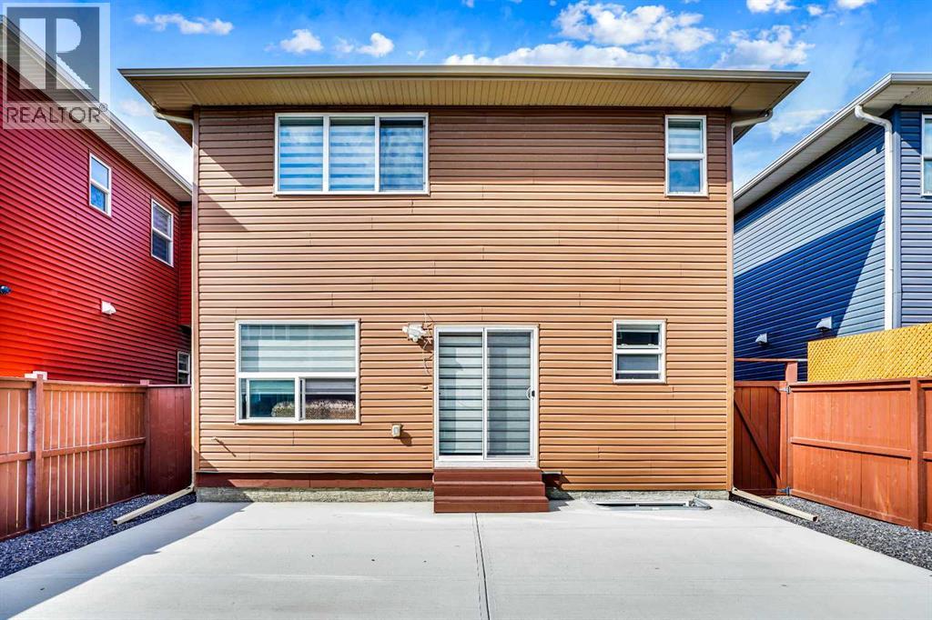 Single Family House for Sale in  Saddlestone Grove NE Saddle Ridge Calgary 