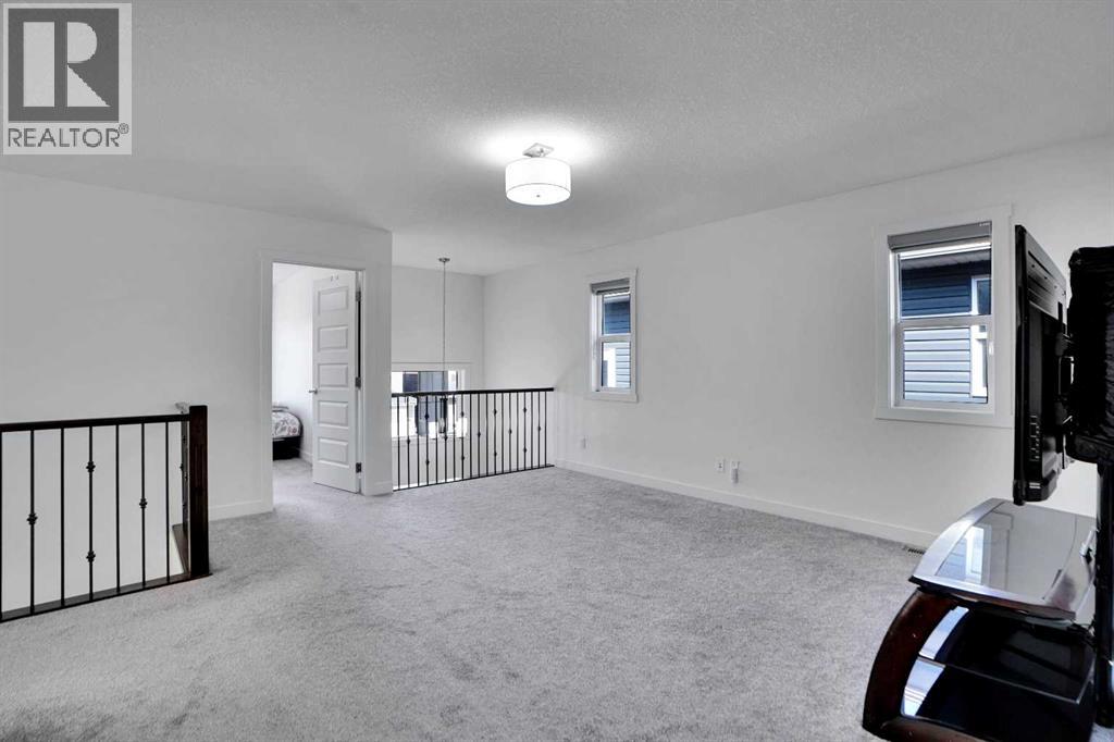 Single Family House for Sale in  Saddlestone Grove NE Saddle Ridge Calgary 