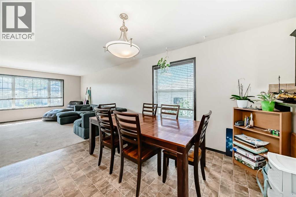 Photo 12 of 16 Wilkinson Circle, Sylvan Lake AB