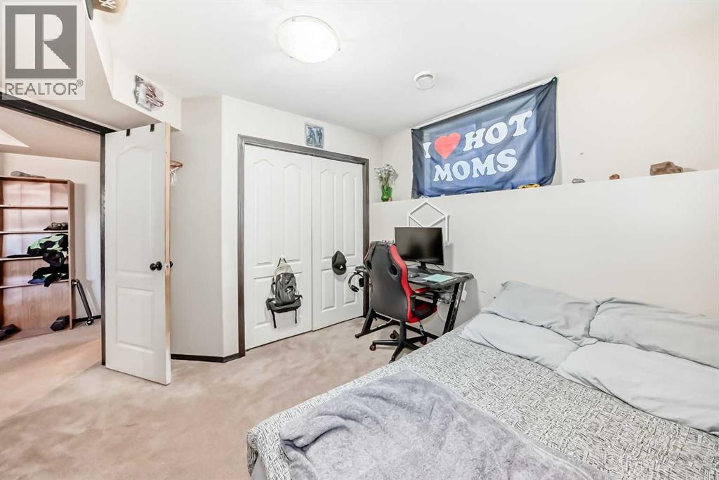 Photo 28 of 16 Wilkinson Circle, Sylvan Lake AB