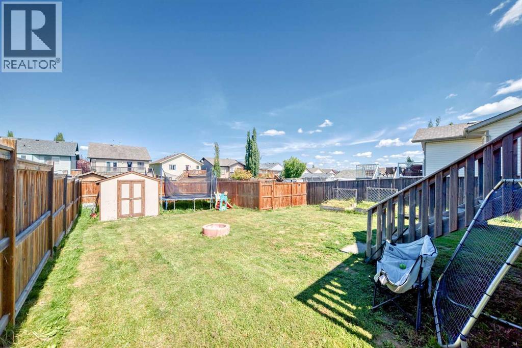 Photo 34 of 16 Wilkinson Circle, Sylvan Lake AB