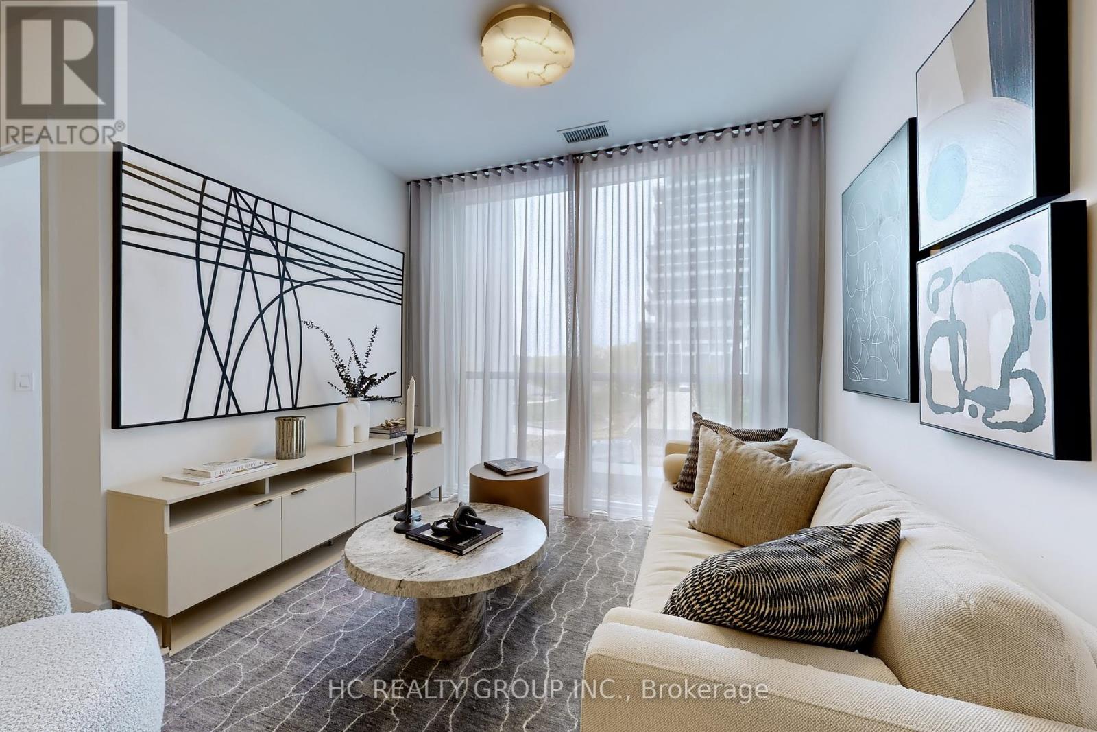 Photo 11 of 222 30 Inn On The Park Drive, Toronto ON