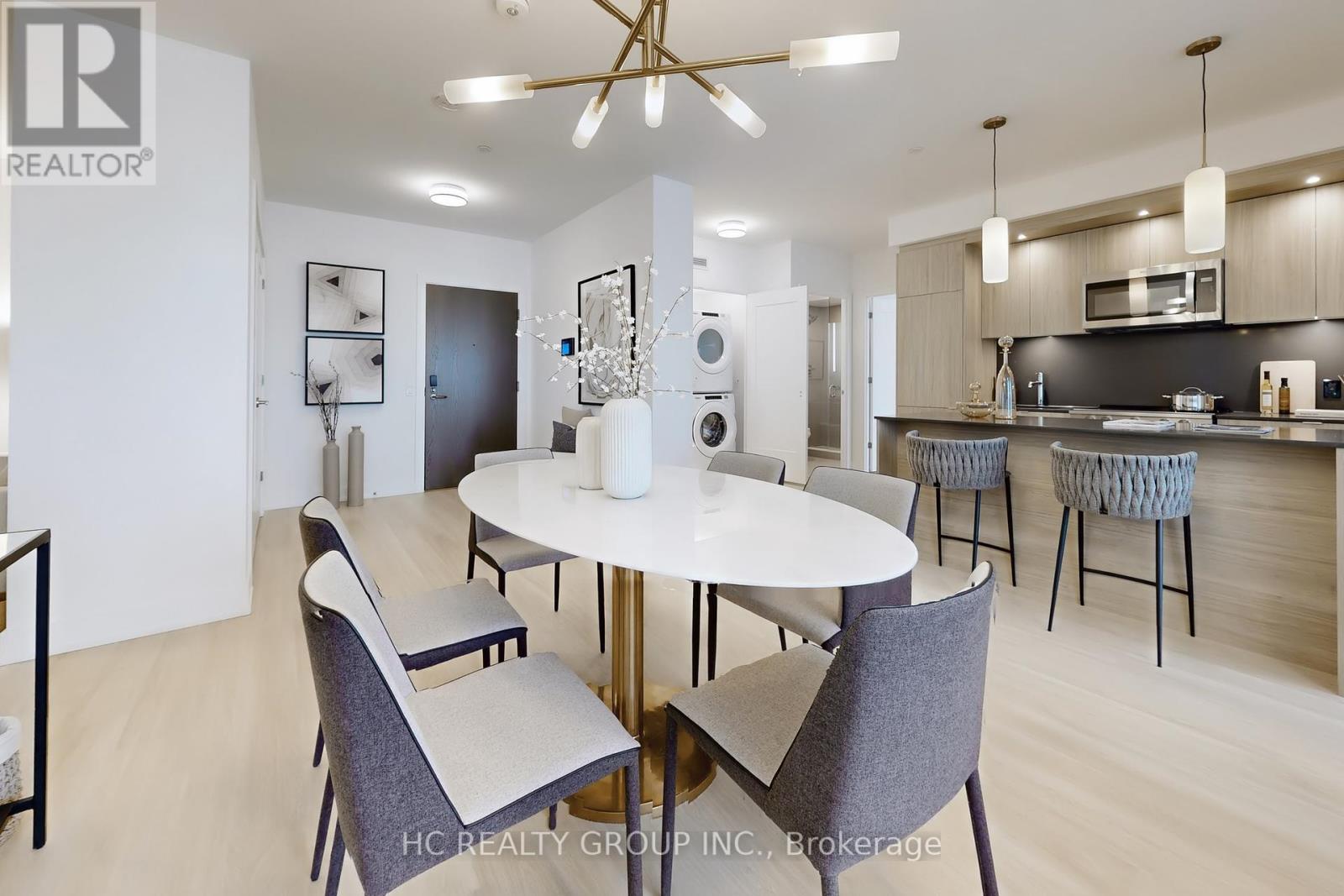 Photo 21 of 222 30 Inn On The Park Drive, Toronto ON
