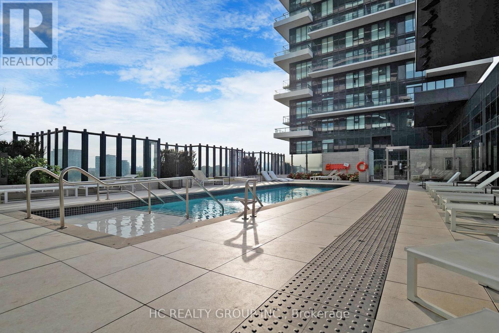 Photo 41 of 222 30 Inn On The Park Drive, Toronto ON