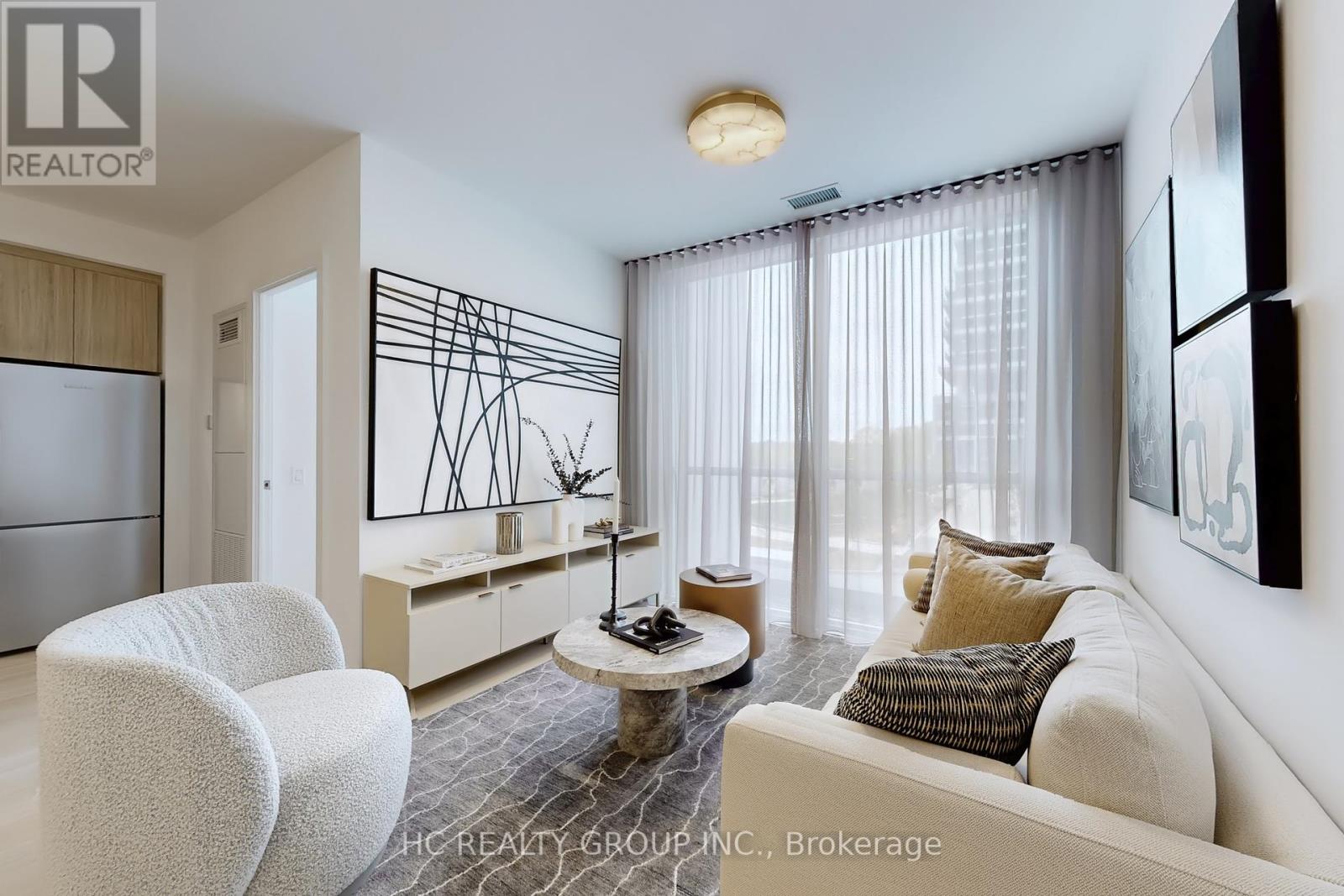 Photo 9 of 222 30 Inn On The Park Drive, Toronto ON